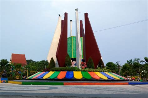 Foto Rekomendasi Wisata Di Mojokerto Ada Lokasi Bekas Rumah Soekarno