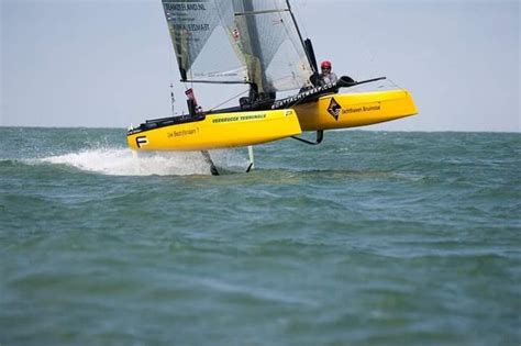 Flying Phantom Catamaran Watersport Tv