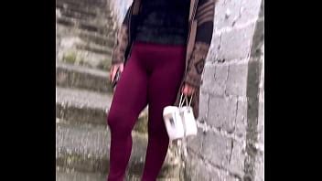 Patricinha da buceta Rosa subindo o morro louca de tesão pra dar a bucetinha XVIDEOS