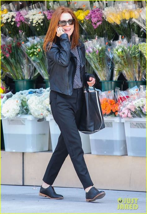 Celeb Style Crush Julianne Moore Mom Style Lab Mom Style Lab