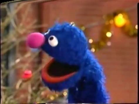 Grover in Elmo Saves Christmas | Sesame street, Elmo, Muppets