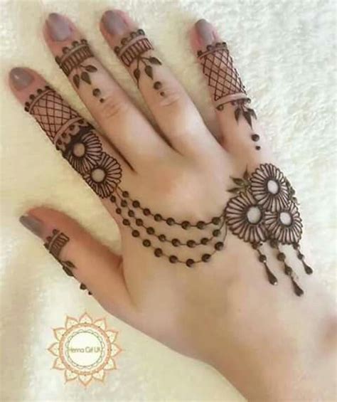 Easy Mehndi Designs Drawings