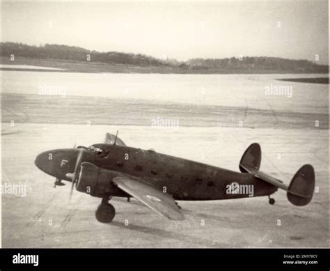 Lockheed Hudson Hi Res Stock Photography And Images Alamy