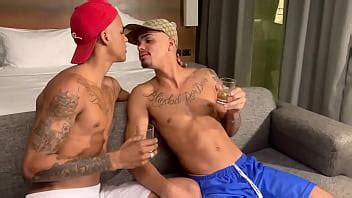 Uma noite de tezão o mozão Free XVIDEOS