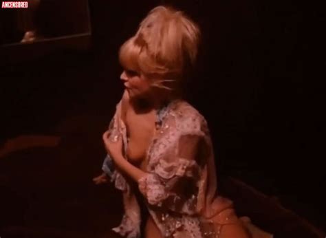 Naked Jelena Tinska In Attractions Of A Swedish Tour