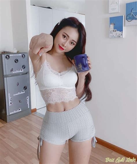 Việt Phương Thoa sexy khoe body trong bộ bikini 1 mảnh Ảnh gái xinh