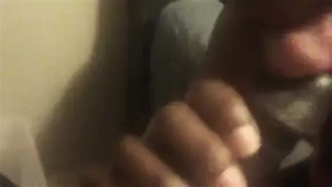 Free Ebony Giving Head Porn Videos XHamster