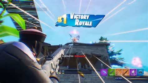 Getting My First Solo Win In Fortnite Youtube