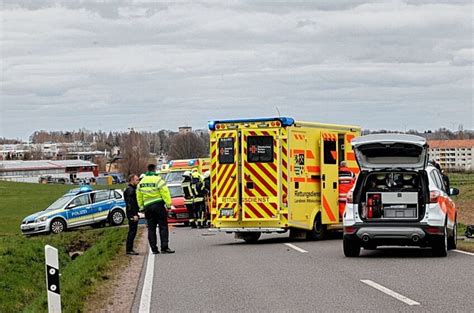 Update Zum Crash Auf Der S Bei Mittweida Personen Schwer Verletzt