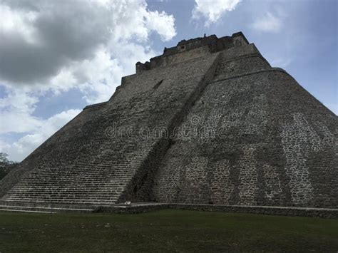 Bovenkant Van Mayan Piramide In Uxmal Yucatan Mexico Stock Afbeelding