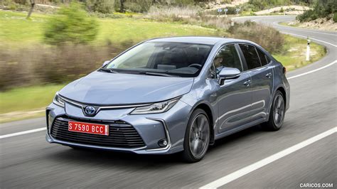 2019 Toyota Corolla Sedan Hybrid 1 8L Grey EU Spec Front Three Quarter