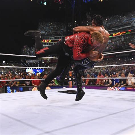 Photos Edge Makes Jaw Dropping Return As Mysterios Battle The Judgment Day