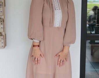 ELVGREN I M NOT SHY Pinup Burlesque Lingerie Pin Up