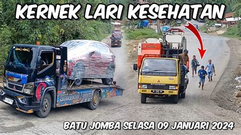 Jalan Batu Jomba Hari Ini Aspal Hancur Jalan Licin Youtube