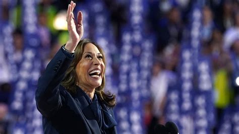 Las Frases M S Destacadas De Kamala Harris En La Hist Rica Noche En La