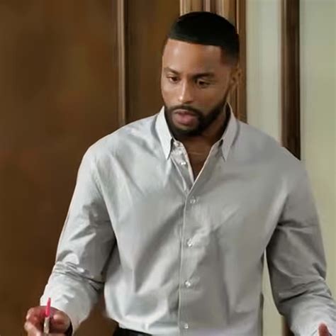 Best Hairstyles for Women Over 50, Celebrity Stylists Explain - Parade