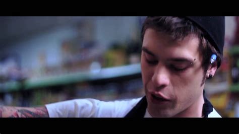 FEDEZ PENISOLA CHE NON C è Prod Jt OFFICIAL VIDEO YouTube