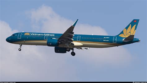 VN A507 Vietnam Airlines Airbus A321 272N Photo By Vincent Ling ID