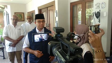 Anies Baswedan Sampaikan Belasungkawa Atas Wafatnya Munif Chatib