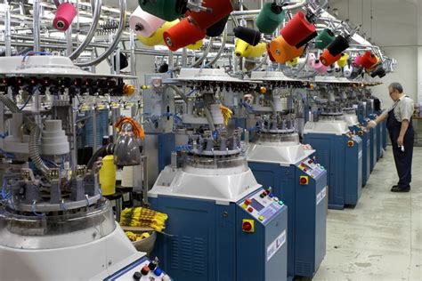 Custom Socks Manufacturer In Europe | PINGONS