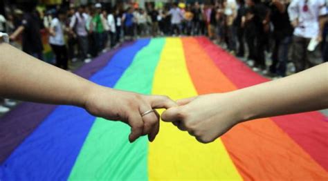 Parte De La Comunidad LGBT Emplaza Al Gobierno Para Avanzar En Las