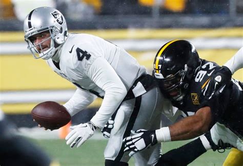 Las Vegas Raiders Bench Derek Carr Likely Ending Tenure With The Team