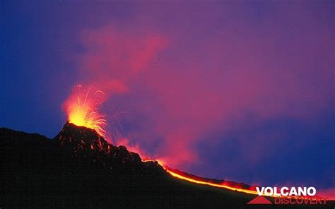 Photos Lava Flows Erupting Hornito And A Small Lava Flow Photo