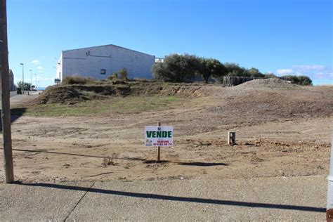 Cómo seleccionar el terreno adecuado para construir una casa Munoz Realty