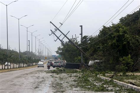 Huracán Grace se degrada a tormenta tropical tras pasar por Península