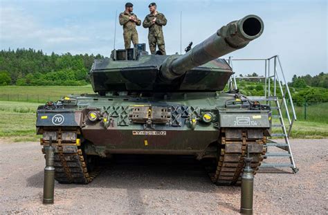 Leopard 2 Zerstört Wie Viele Panzer Hat Die Ukraine Davon