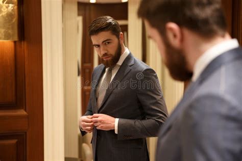 1,364 Man Suit Looking Mirror Stock Photos - Free & Royalty-Free Stock Photos from Dreamstime