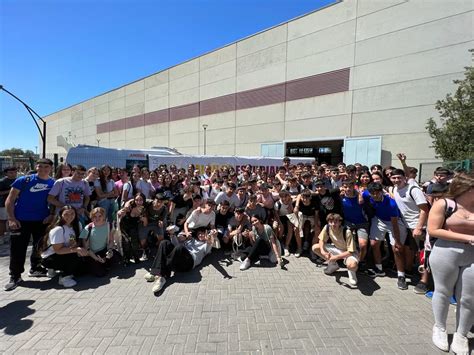 Los Alumnos De 4º De Eso Visitan El Salón Del Estudiante Ies María