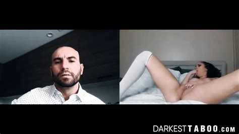 Beautiful Babe Athena Faris Solo Pussy Plays For Stepfather