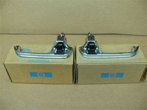 Find Nos Gm 73 87 Chevy Gmc Truck Set Of Lh And Rh Door Handles In Hazen North Dakota Us For