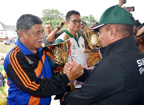 Kontingen Deli Serdang Sabet Juara Umum Porprovsu