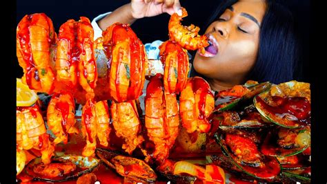 X Spicy Mega Prawns Green Lip Mussels Seafood Boil Mukbang