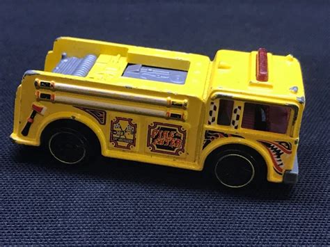 HOT WHEELS FIRE Truck Collectable Scale 1 64 EUR 4 21 PicClick FR