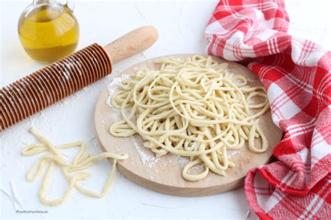 PICI TOSCANI FATTI IN CASA Ricetta Originale Come Fare I Pici A Mano