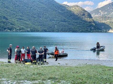 Disperso Nel Lago Proseguono Le Ricerche A Vittorio Veneto Oggi