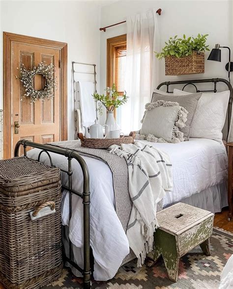 Farmhouse Bedroom Decor Country Bedroom Country House Decor Chic