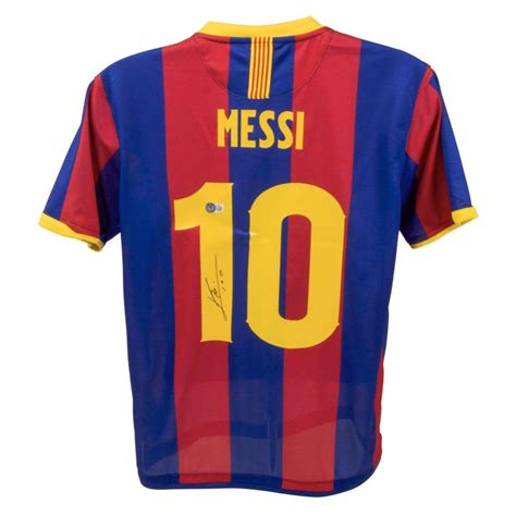 Lionel Messi Signed Barcelona Jersey (Beckett) | Pristine Auction