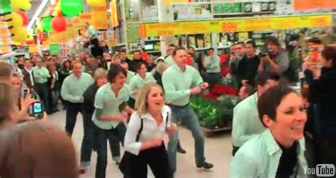 Jewish Humor Central: "Mad Adventures Of Rabbi Jacob" Comedy Film Inspires Flash Mob in France