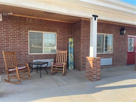 Beehive Homes Of Raton Nm Vitamin D Benefits For Elderly Happy