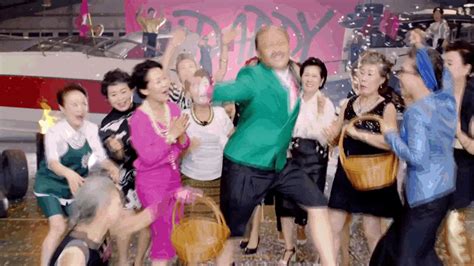 Top 13 Funny Psy Dance Moves from ‘Daddy’ | Koreabridge