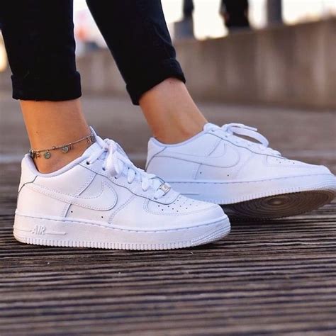 Tenis Nike Blancos Modernos Para Mujer Moda Y Estilo