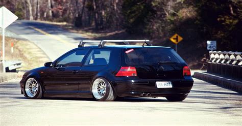My buddy's bagged GTI, what do you think? (Photoset in comments) : Stance