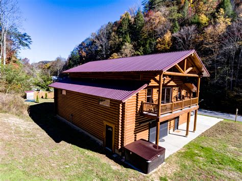 Secluded Smoky Mountain Cabins | Smoky Mountain Realty Partners