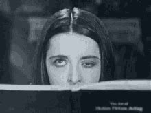 Crazy Eyes GIFs | Tenor