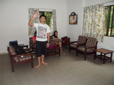 My Life Journal ♚ Class Chalet 2011 Aloha Changi