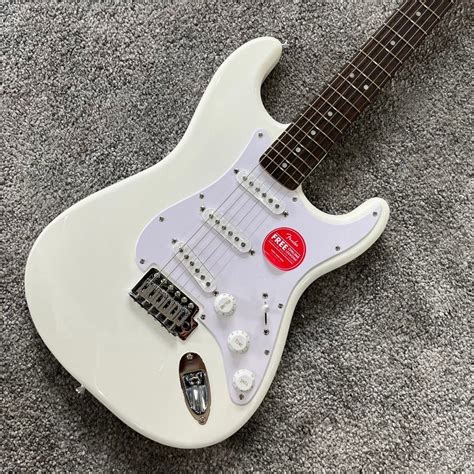 Fender Squier Bullet Strat Sss Wh Electric Guitar Hobbies And Toys Music And Media Musical